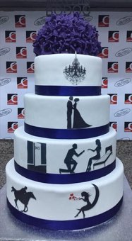 Tort sau candybar făcut de Corina Caffe