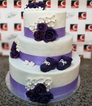 Tort sau candybar făcut de Corina Caffe