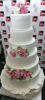 Tort sau candybar făcut de Corina Caffe