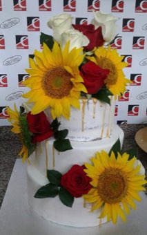 Tort sau candybar făcut de Corina Caffe
