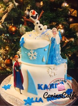 Tort sau candybar făcut de Corina Caffe