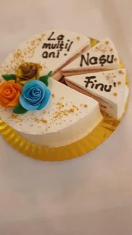 Tort sau candybar făcut de Corina Caffe