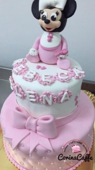 Tort sau candybar făcut de Corina Caffe