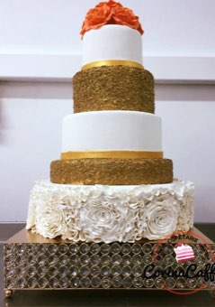 Tort sau candybar făcut de Corina Caffe
