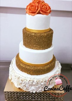Tort sau candybar făcut de Corina Caffe