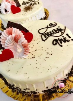 Tort sau candybar făcut de Corina Caffe