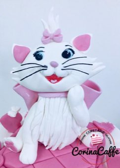 Tort sau candybar făcut de Corina Caffe