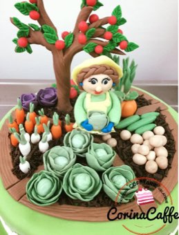 Tort sau candybar făcut de Corina Caffe