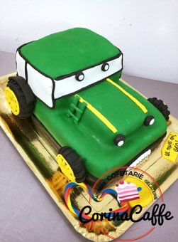 Tort sau candybar făcut de Corina Caffe