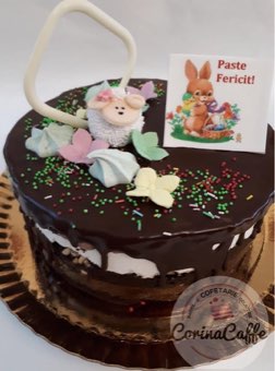 Tort sau candybar făcut de Corina Caffe