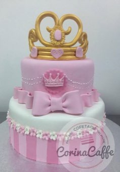 Tort sau candybar făcut de Corina Caffe