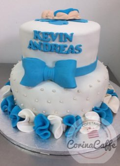 Tort sau candybar făcut de Corina Caffe