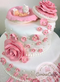Tort sau candybar făcut de Corina Caffe
