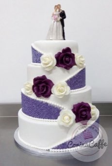 Tort sau candybar făcut de Corina Caffe