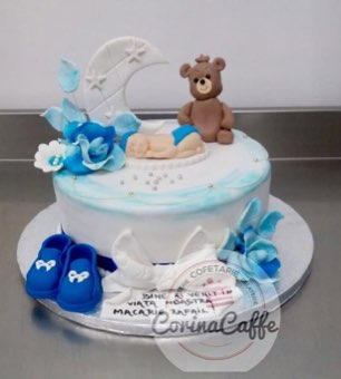 Tort sau candybar făcut de Corina Caffe