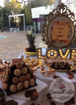 Tort sau candybar făcut de Corina Caffe
