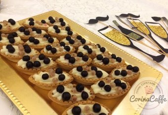 Tort sau candybar făcut de Corina Caffe
