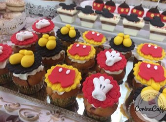 Tort sau candybar făcut de Corina Caffe