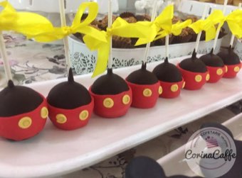 Tort sau candybar făcut de Corina Caffe
