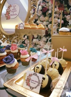 Tort sau candybar făcut de Corina Caffe