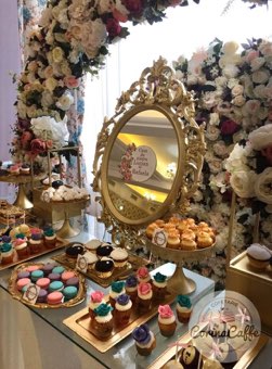 Tort sau candybar făcut de Corina Caffe