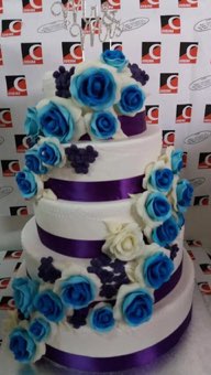 Tort sau candybar făcut de Corina Caffe