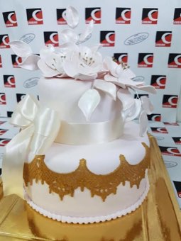 Tort sau candybar făcut de Corina Caffe