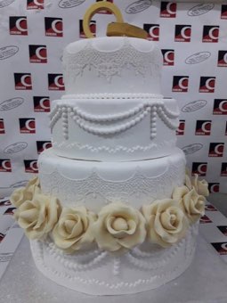 Tort sau candybar făcut de Corina Caffe
