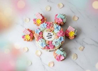 Tort sau candybar făcut de Corina Caffe